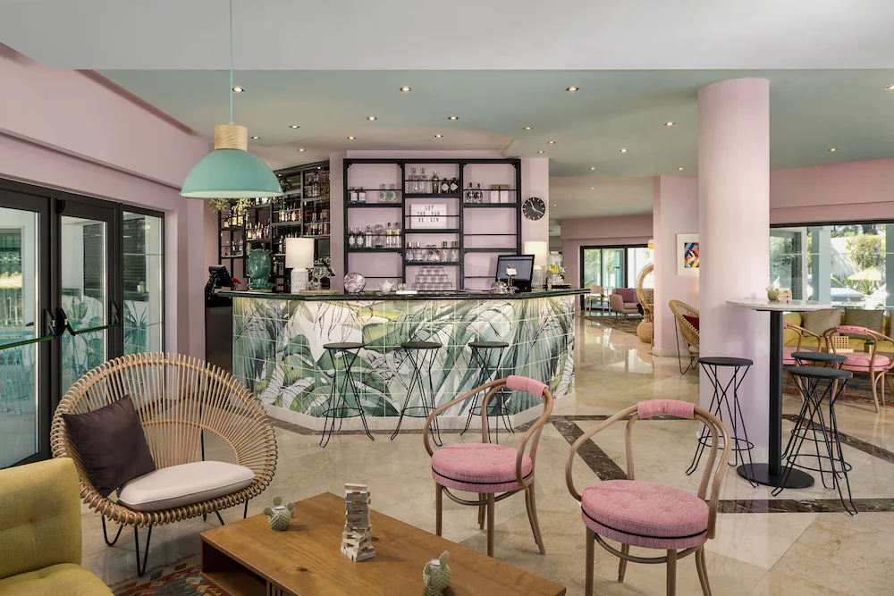 The Magnolia Hotel