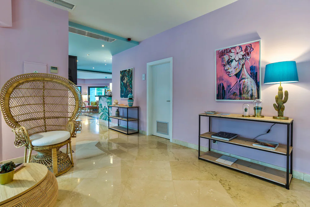 The Magnolia Hotel