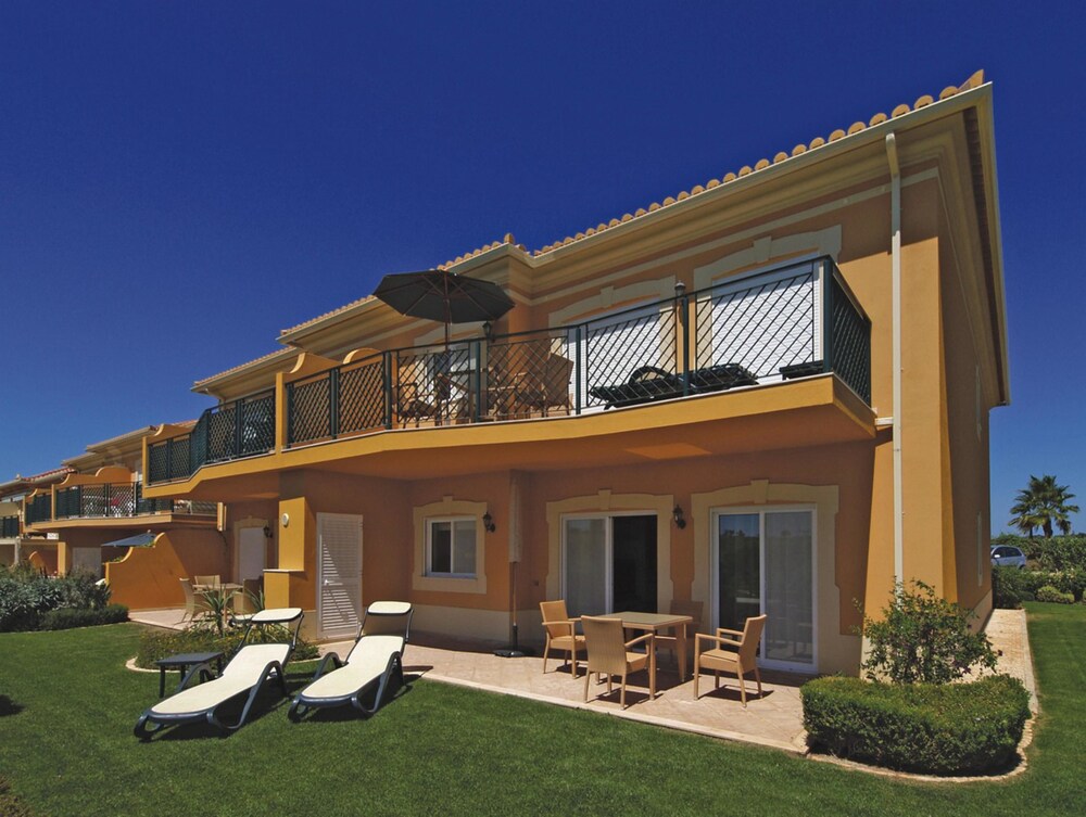 Bela Colina Holidays