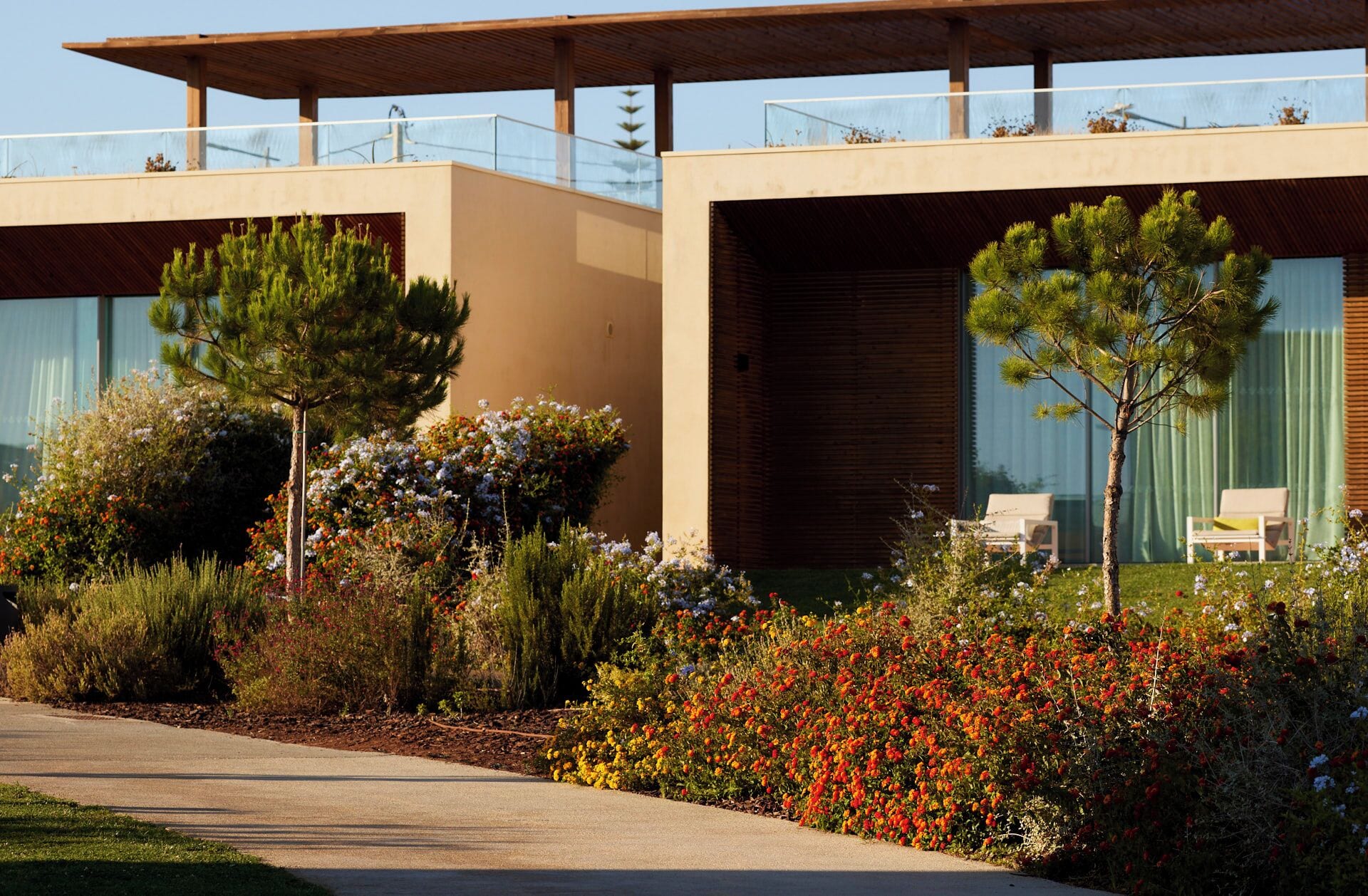White Shell Beach Villas
