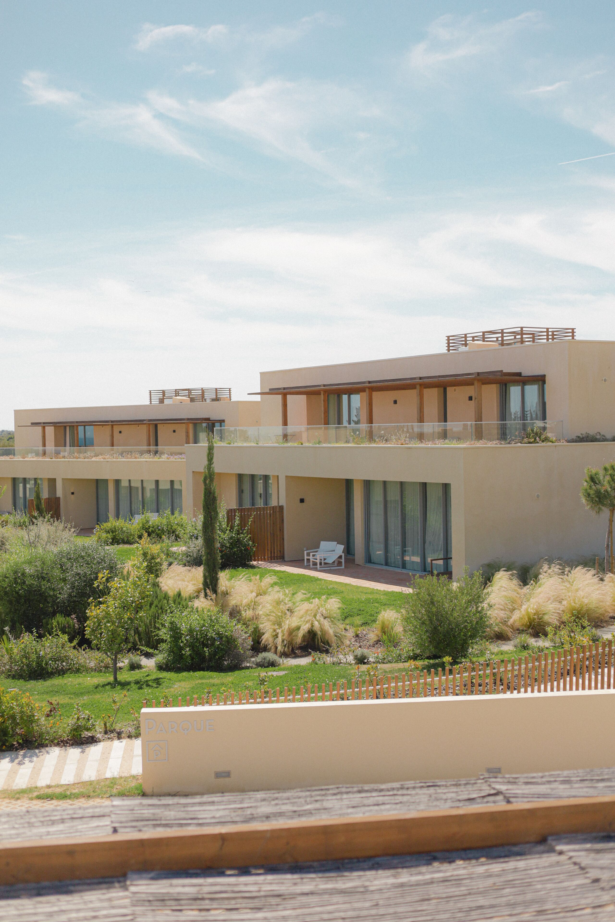 White Shell Beach Villas