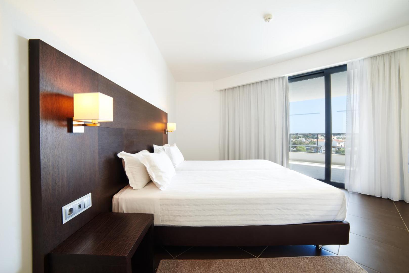Alvor Baia Resort Hotel