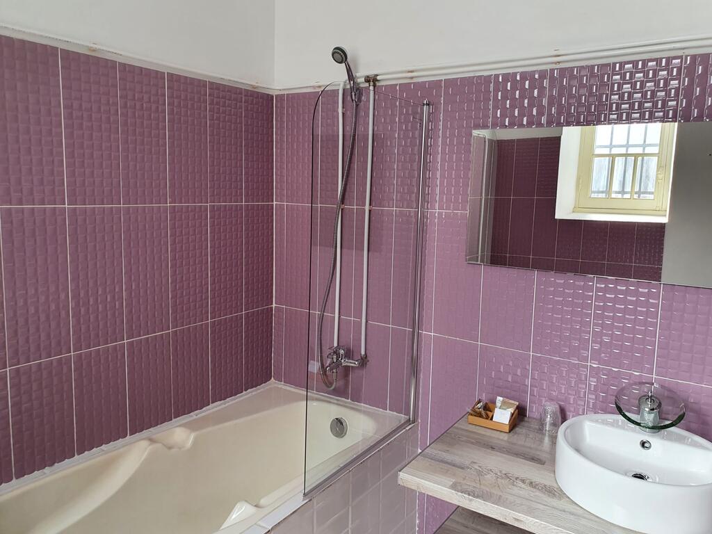 Urban Suites Terrace & Bar