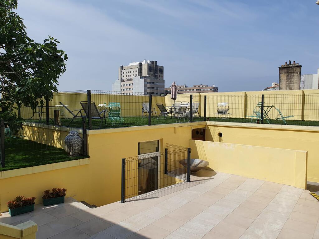 Urban Suites Terrace & Bar