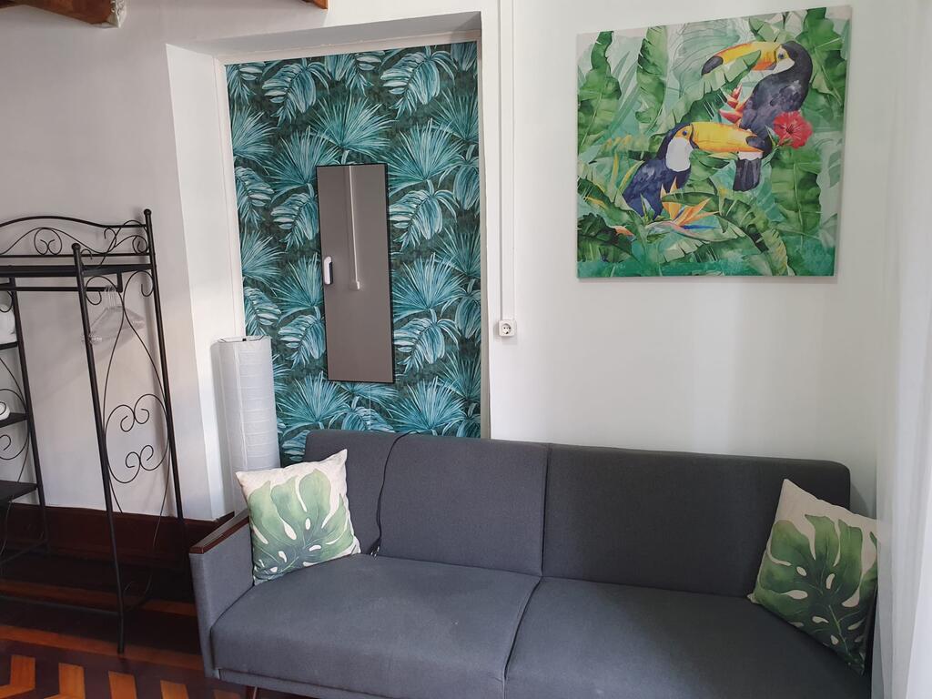 Urban Suites Terrace & Bar