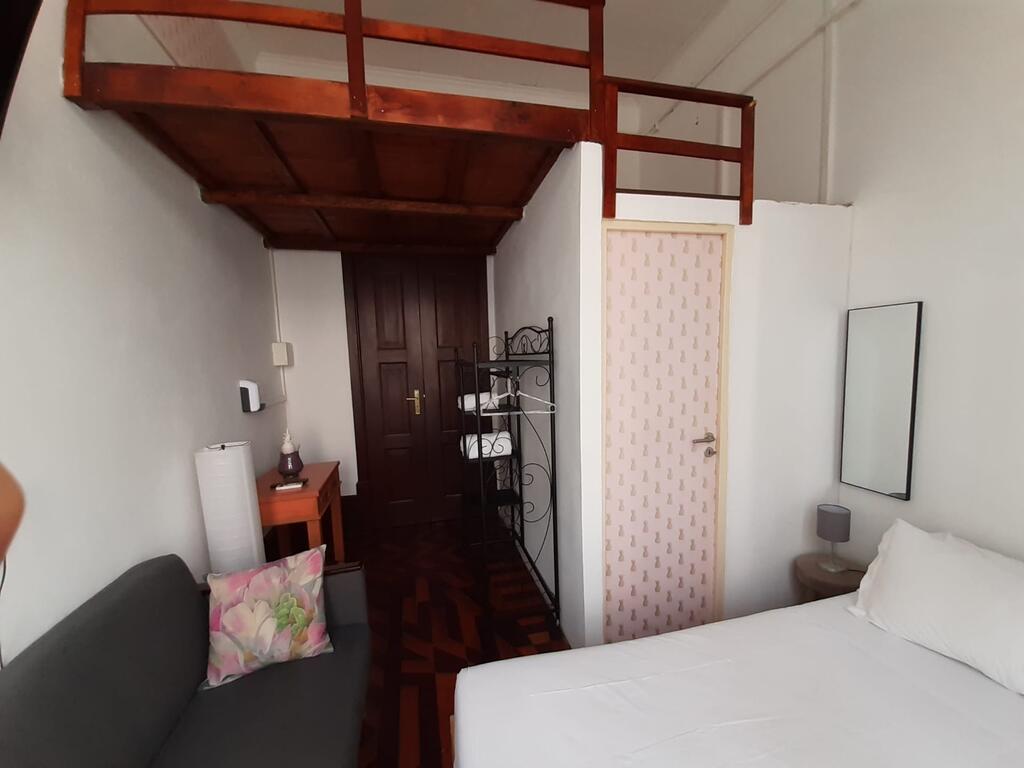 Urban Suites Terrace & Bar