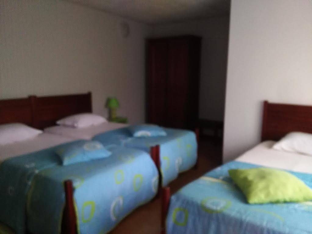 Hospedaria 5 Bicas