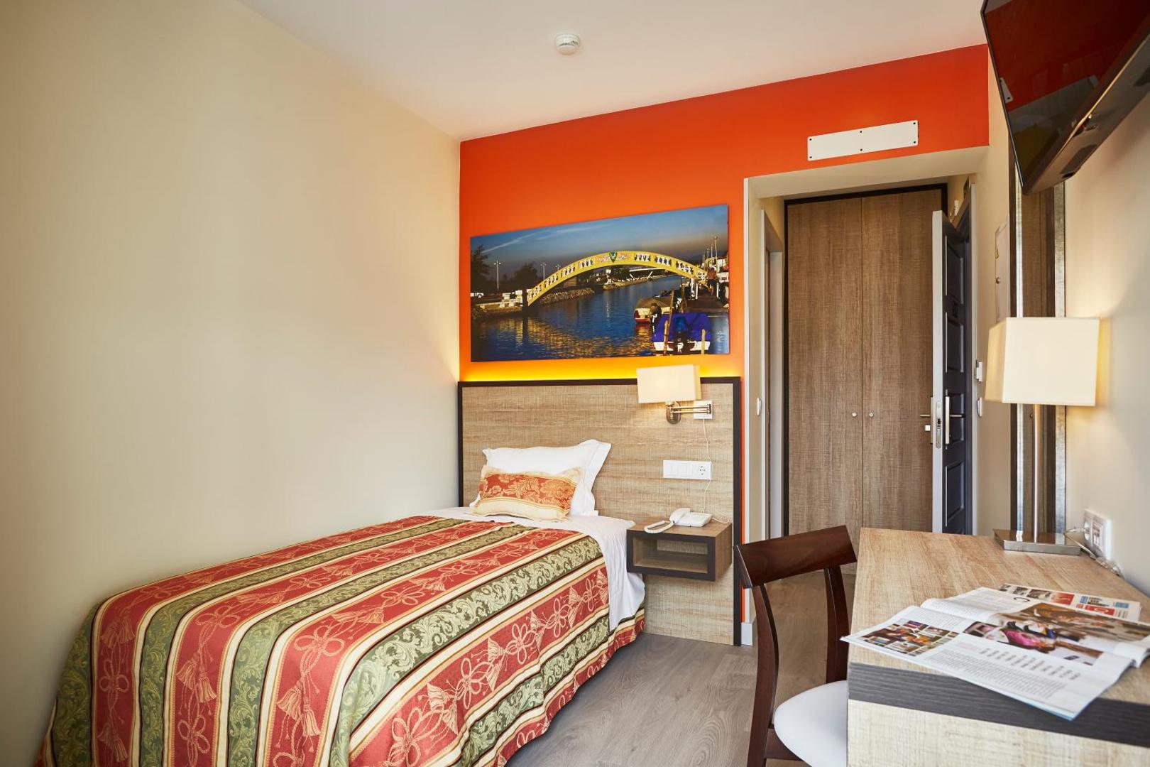 Suites & Hostel Cidade Aveiro
