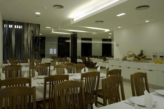 Hotel Genesis