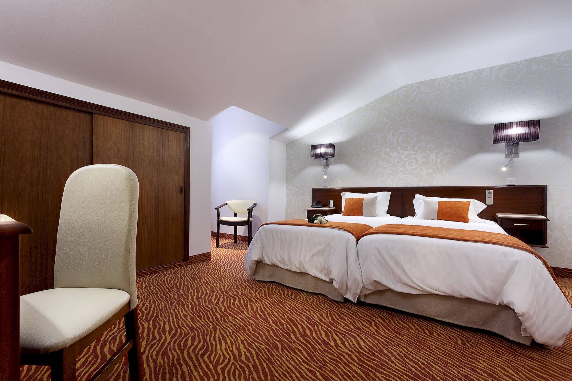 Hotel Avenida De Fatima