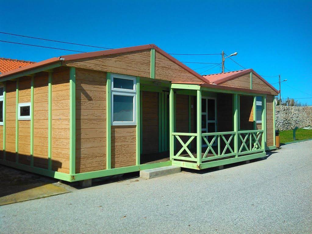 Peniche Praia Bungalows, Campers & Spa