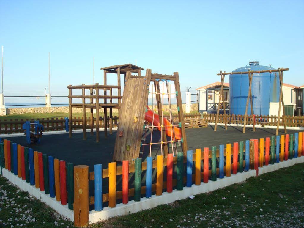 Peniche Praia Bungalows, Campers & Spa