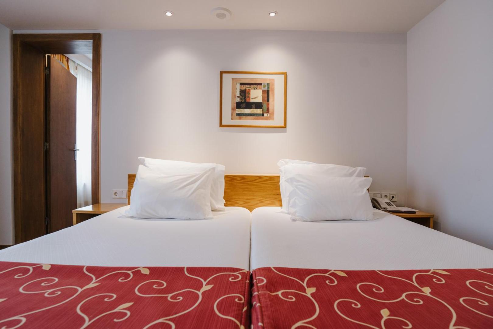Premium Maia Hotel