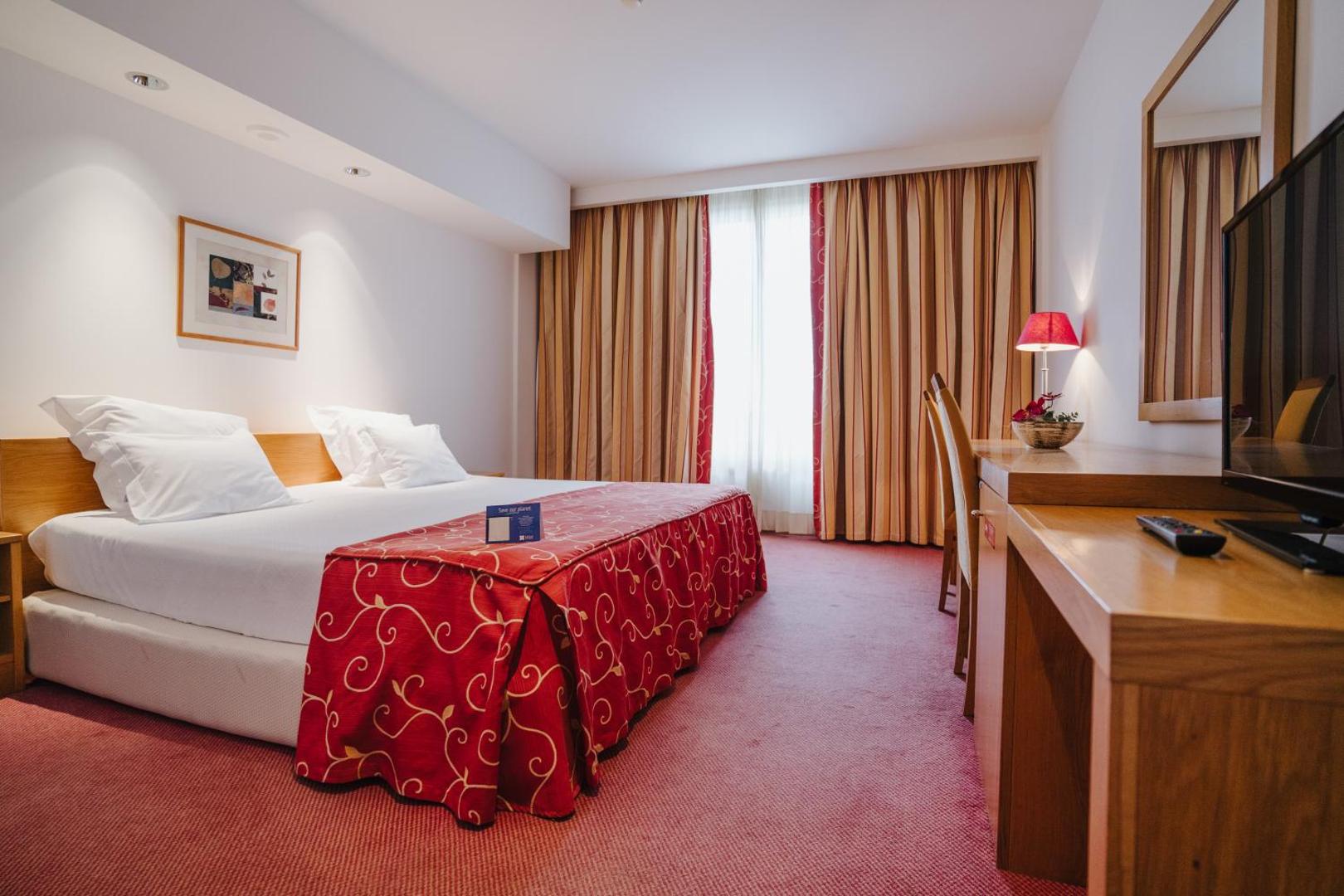 Premium Maia Hotel