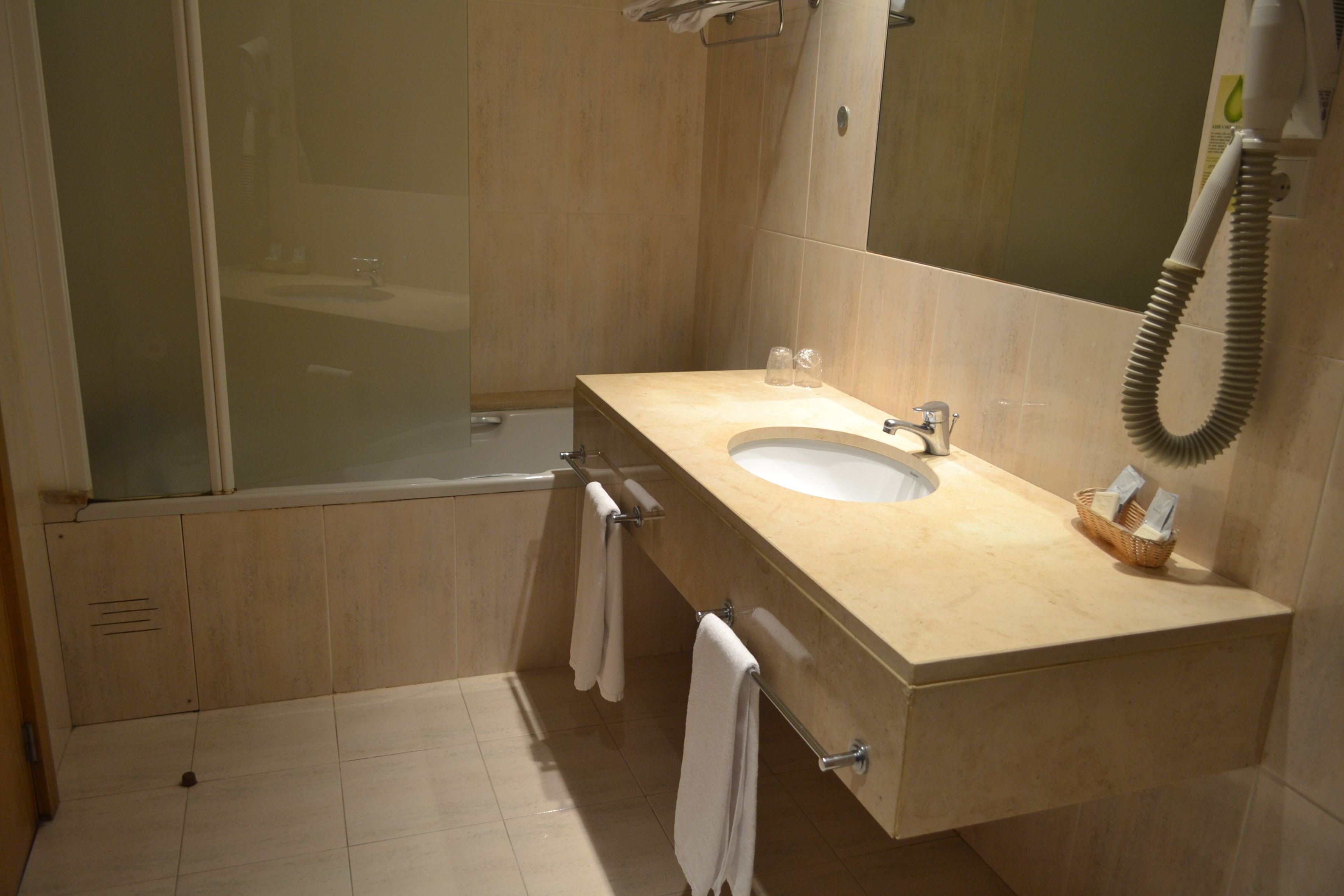 Premium Maia Hotel