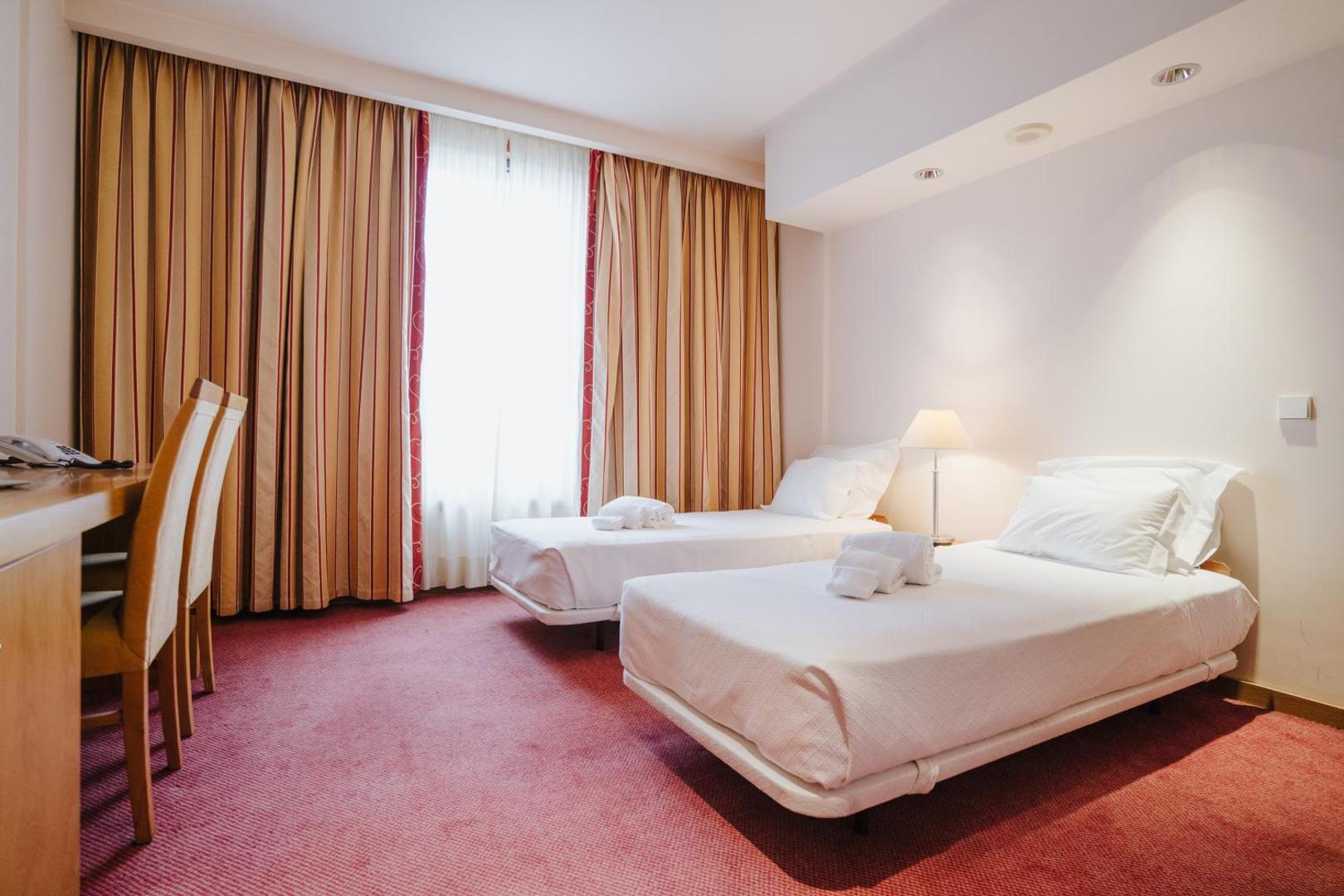 Premium Maia Hotel