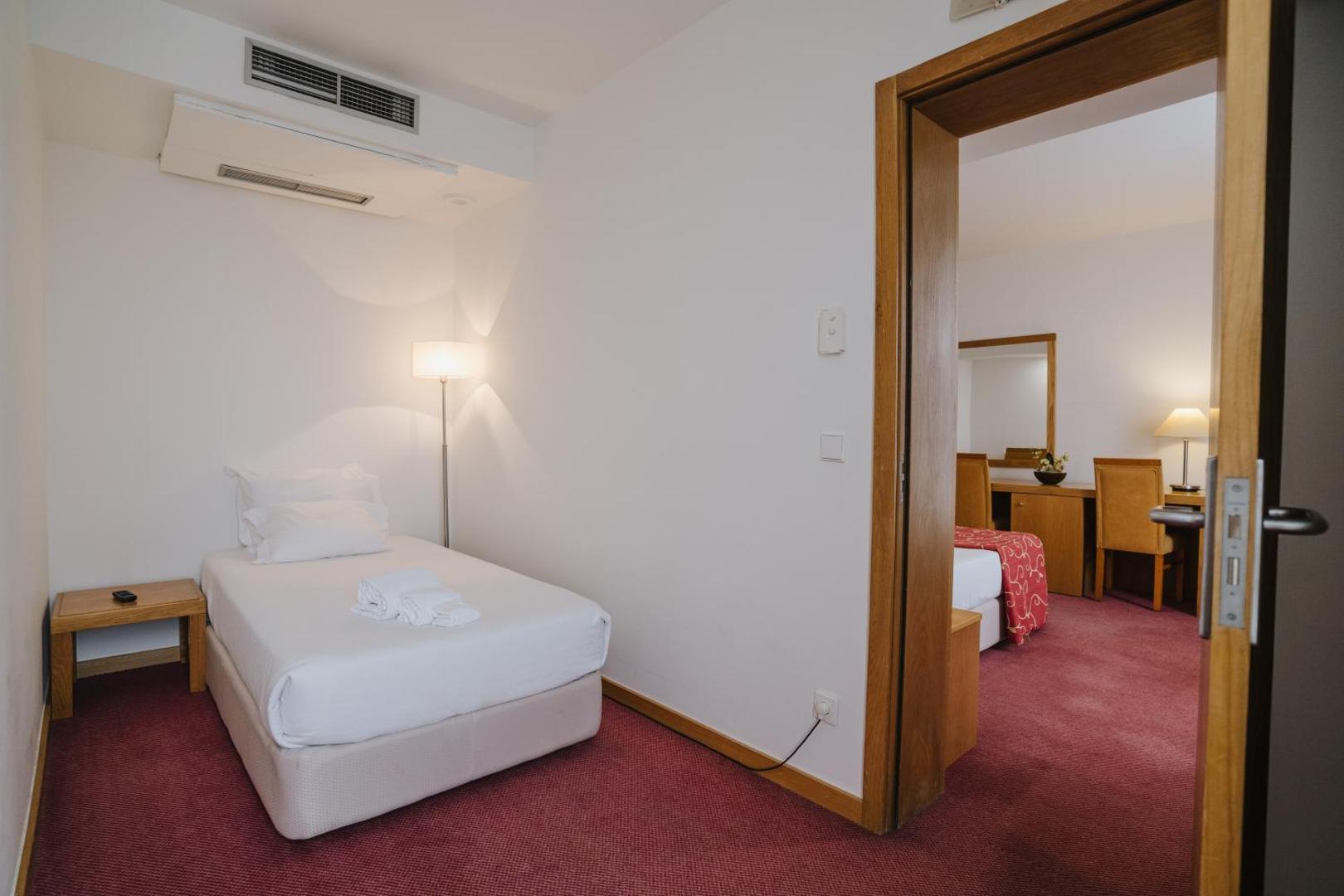 Premium Maia Hotel