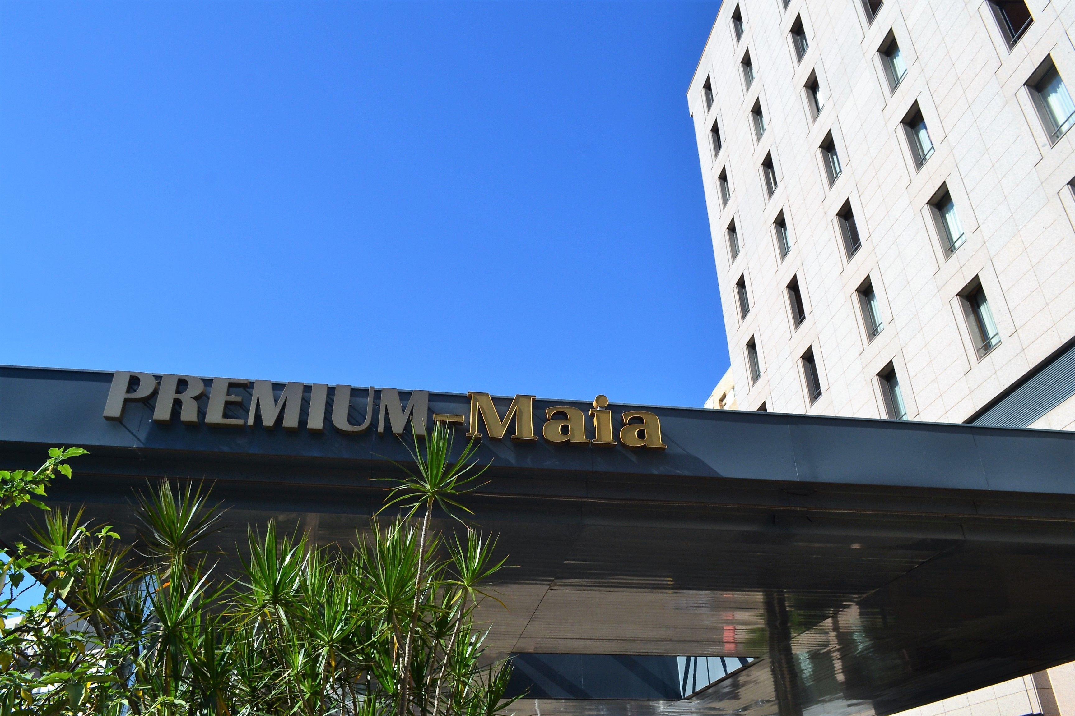Premium Maia Hotel