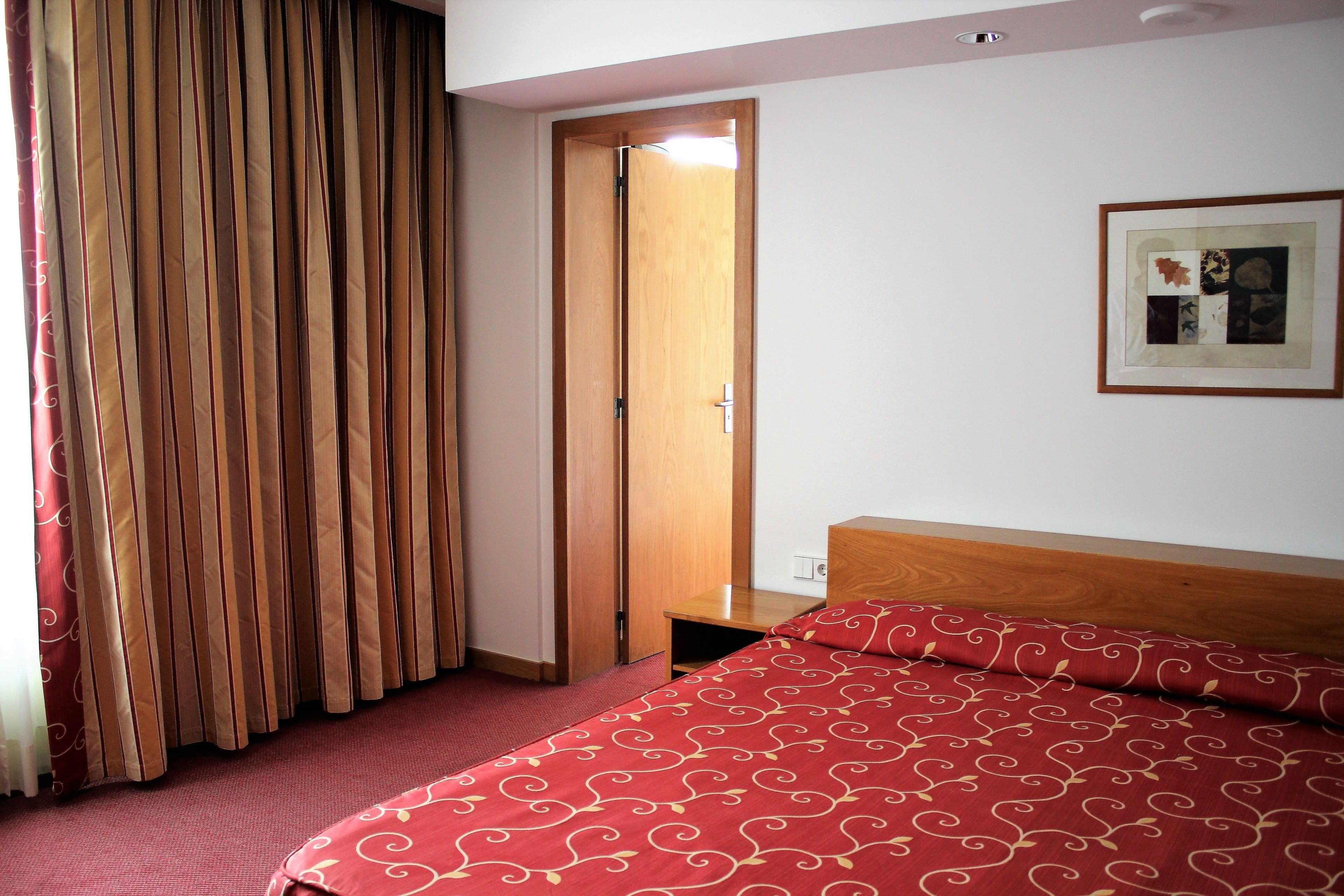 Premium Maia Hotel