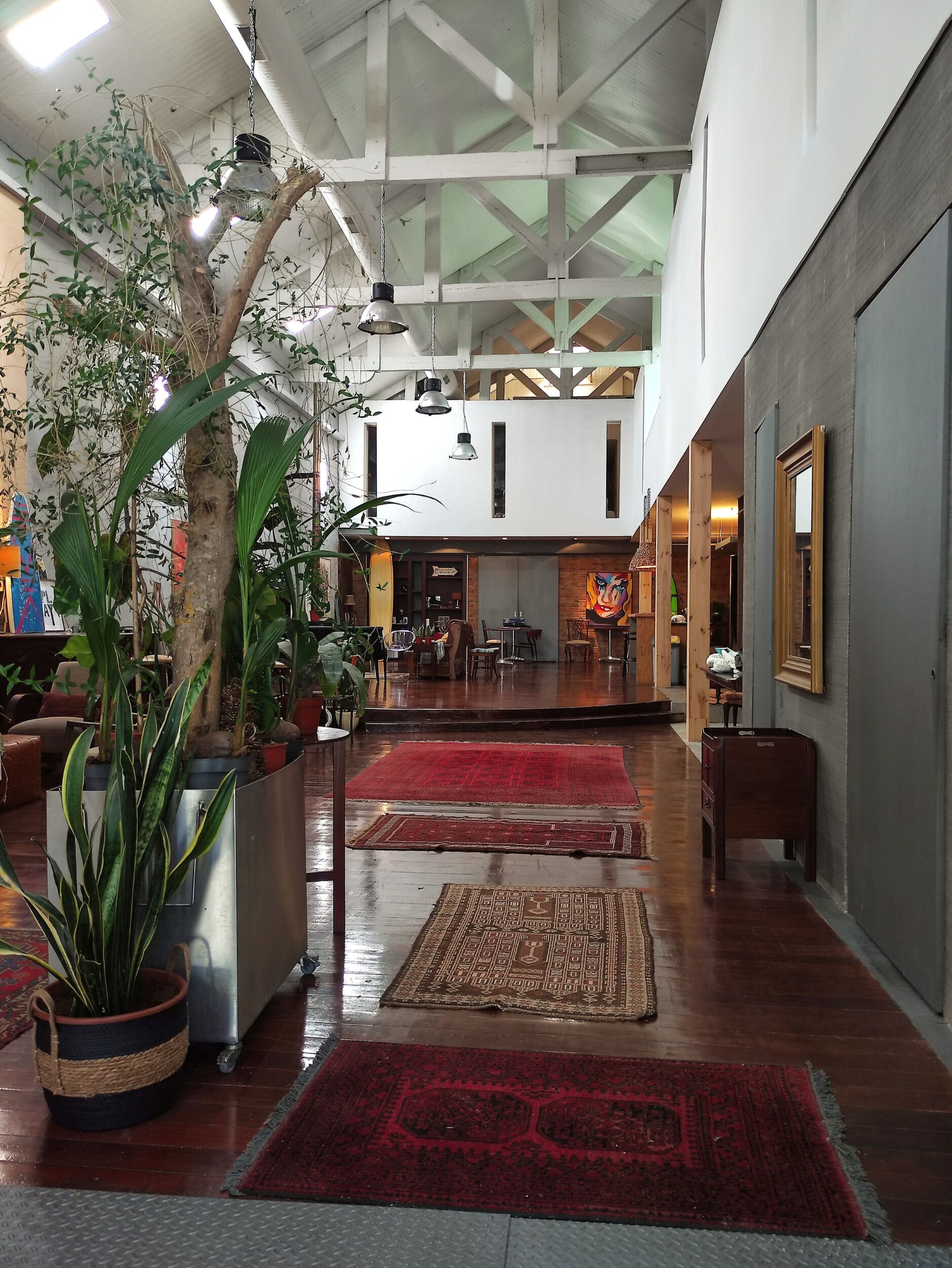Caruma Surf Hostel & Suites