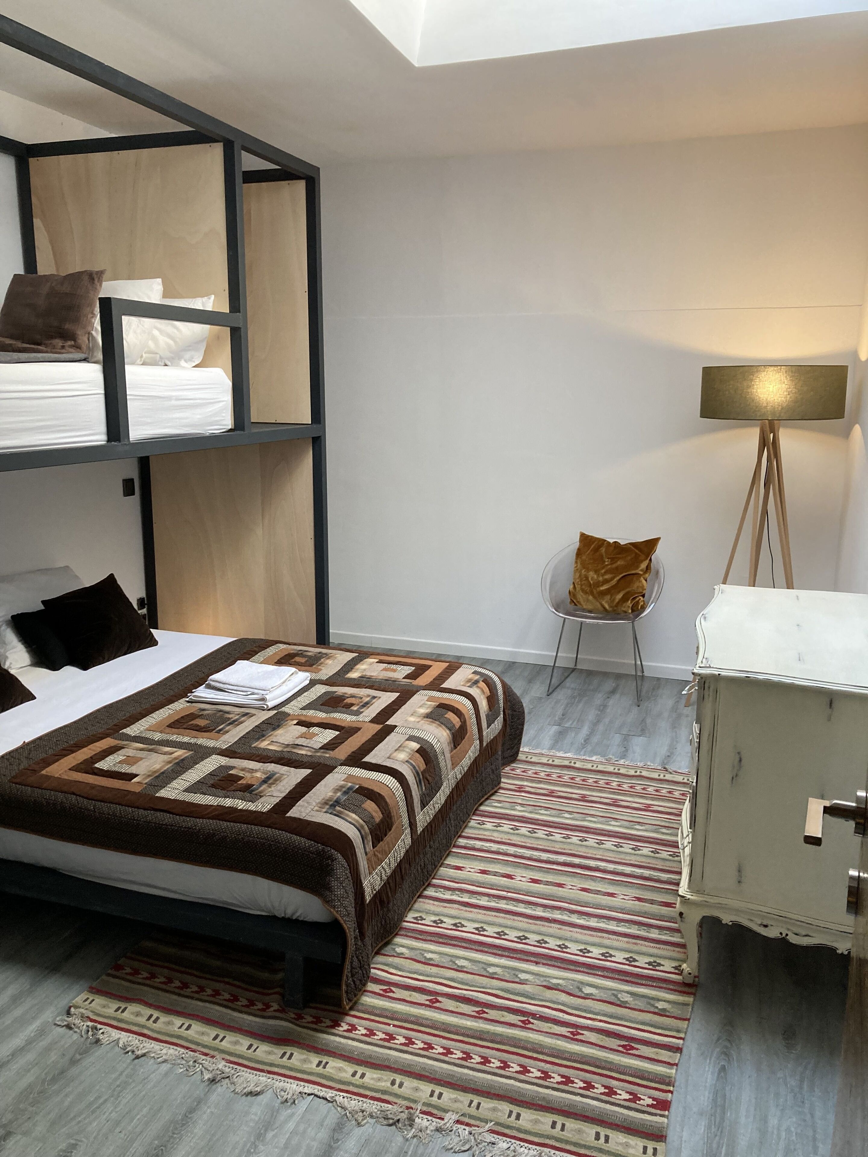 Caruma Surf Hostel & Suites