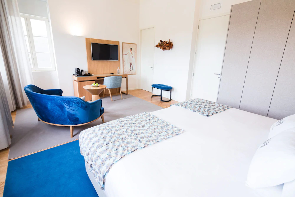 Art Senses Suites & Rooms