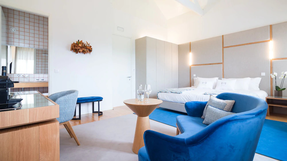 Art Senses Suites & Rooms