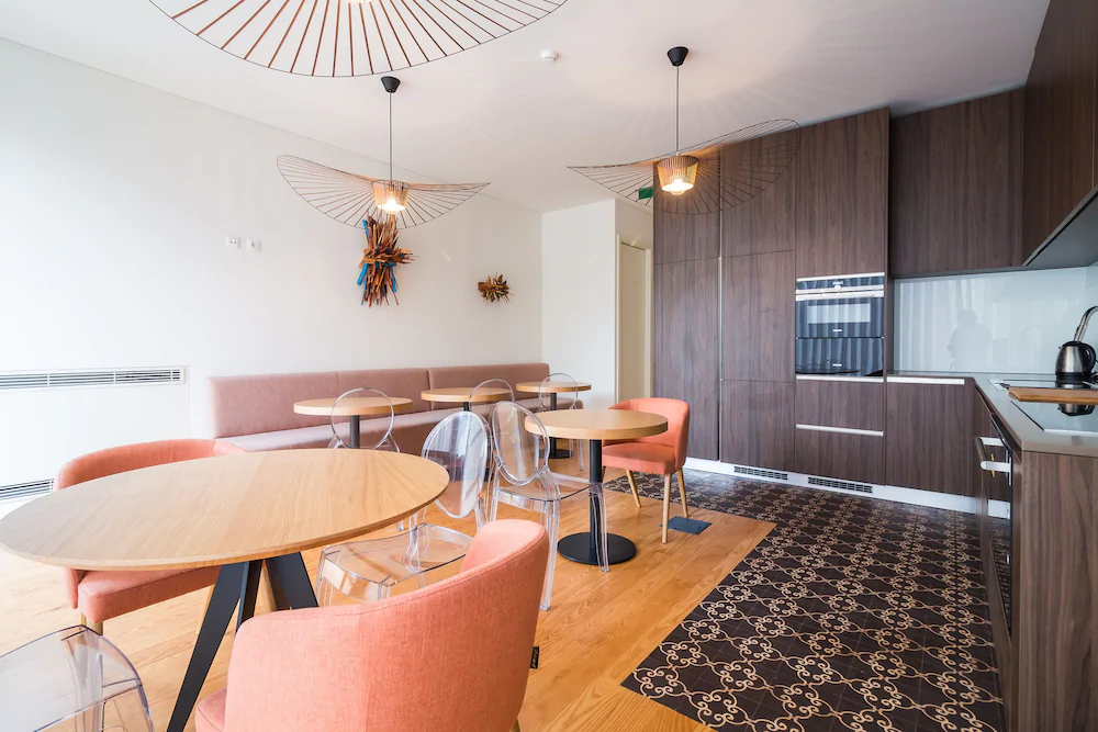Art Senses Suites & Rooms