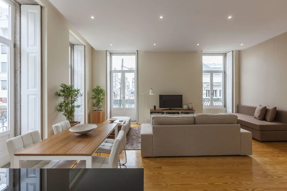 BO - Fernandes Tomás Apartments