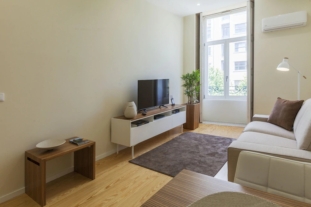 BO - Fernandes Tomás Apartments