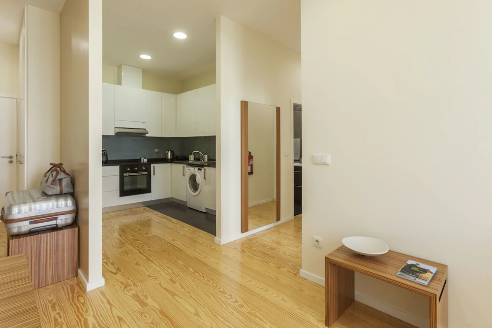 BO - Fernandes Tomás Apartments