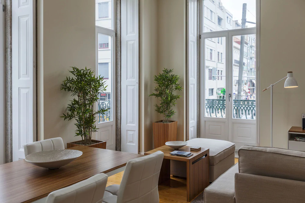 BO - Fernandes Tomás Apartments