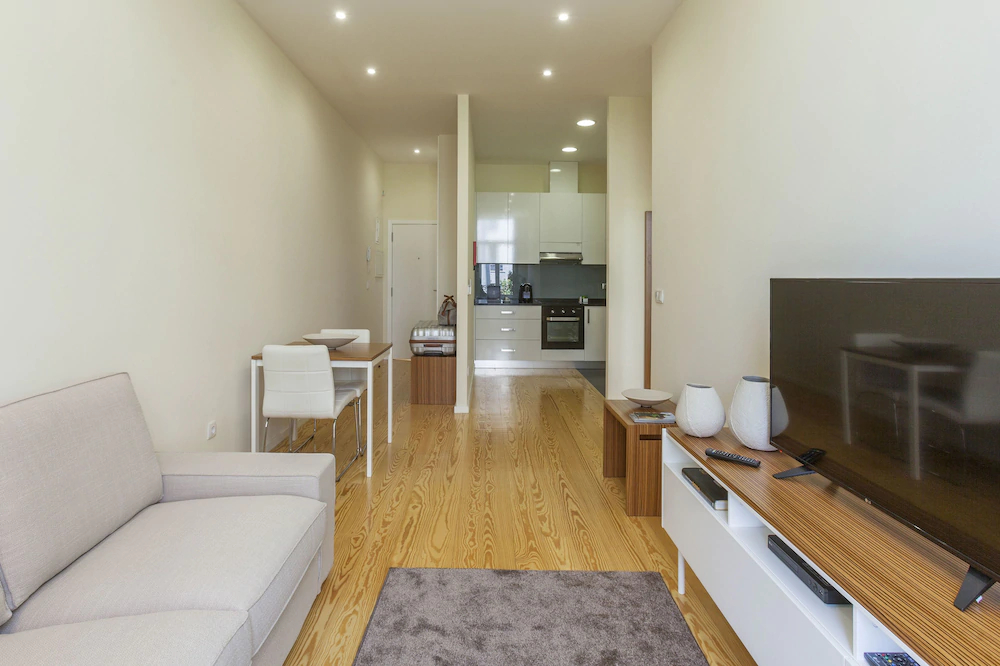 BO - Fernandes Tomás Apartments