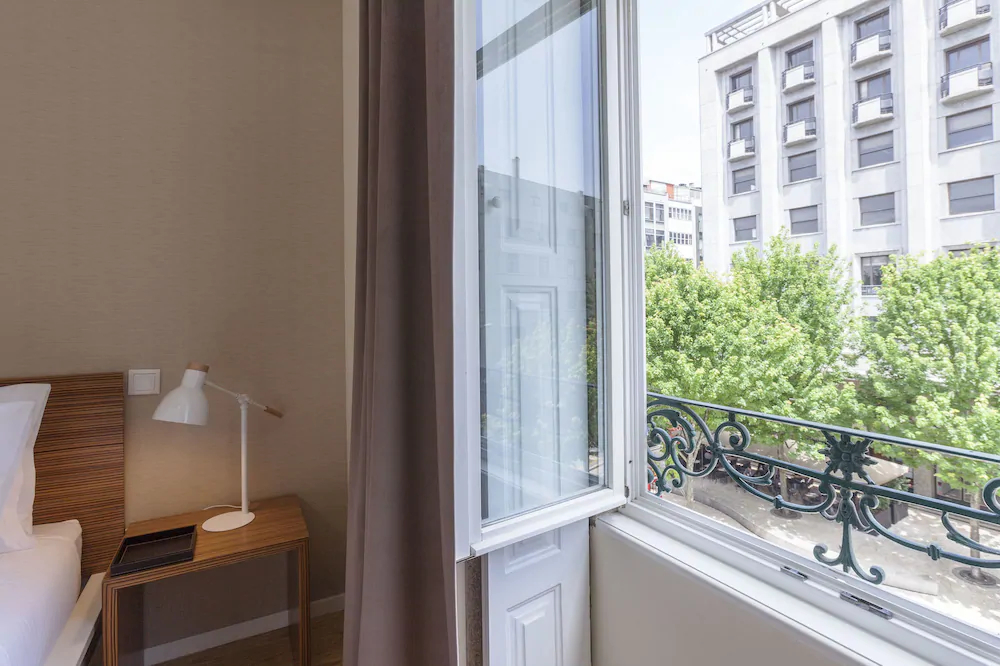 BO - Fernandes Tomás Apartments