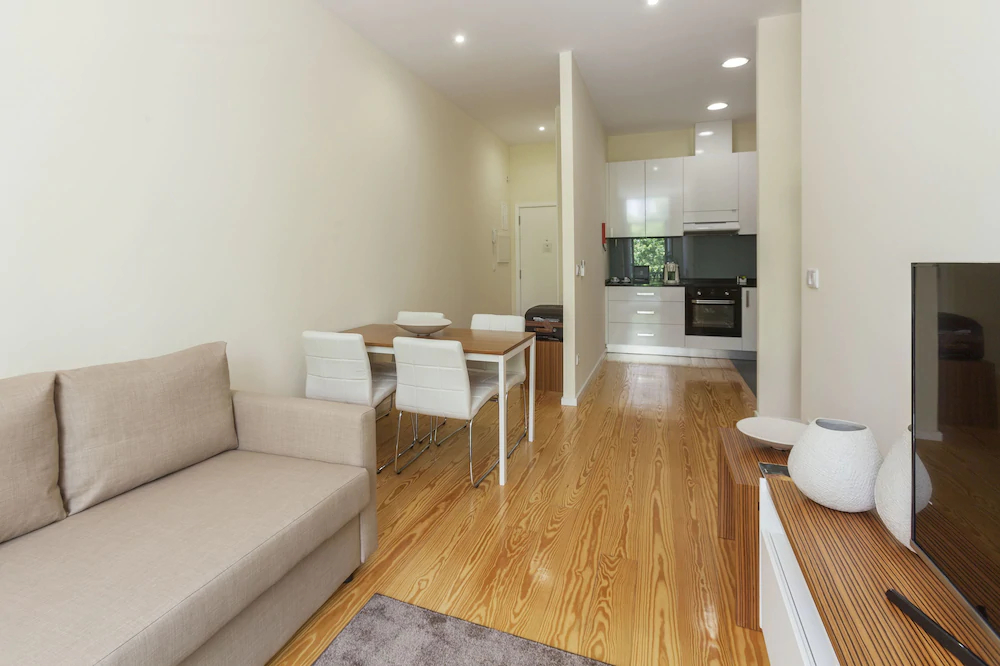 BO - Fernandes Tomás Apartments
