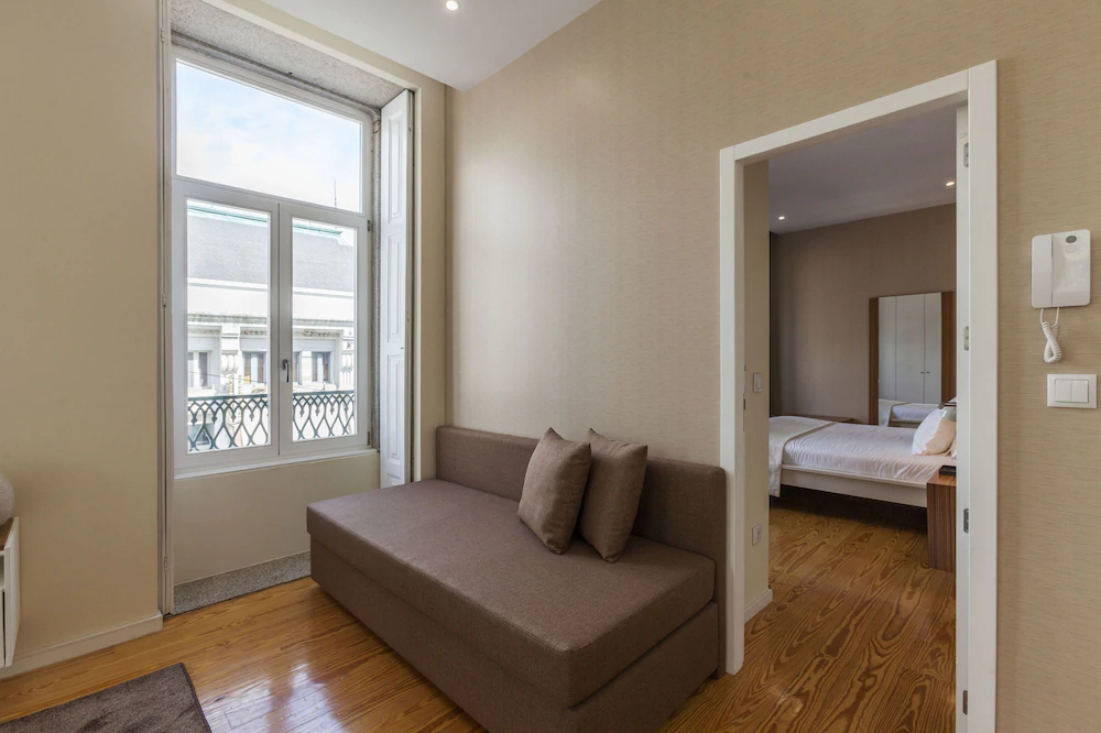 BO - Fernandes Tomás Apartments