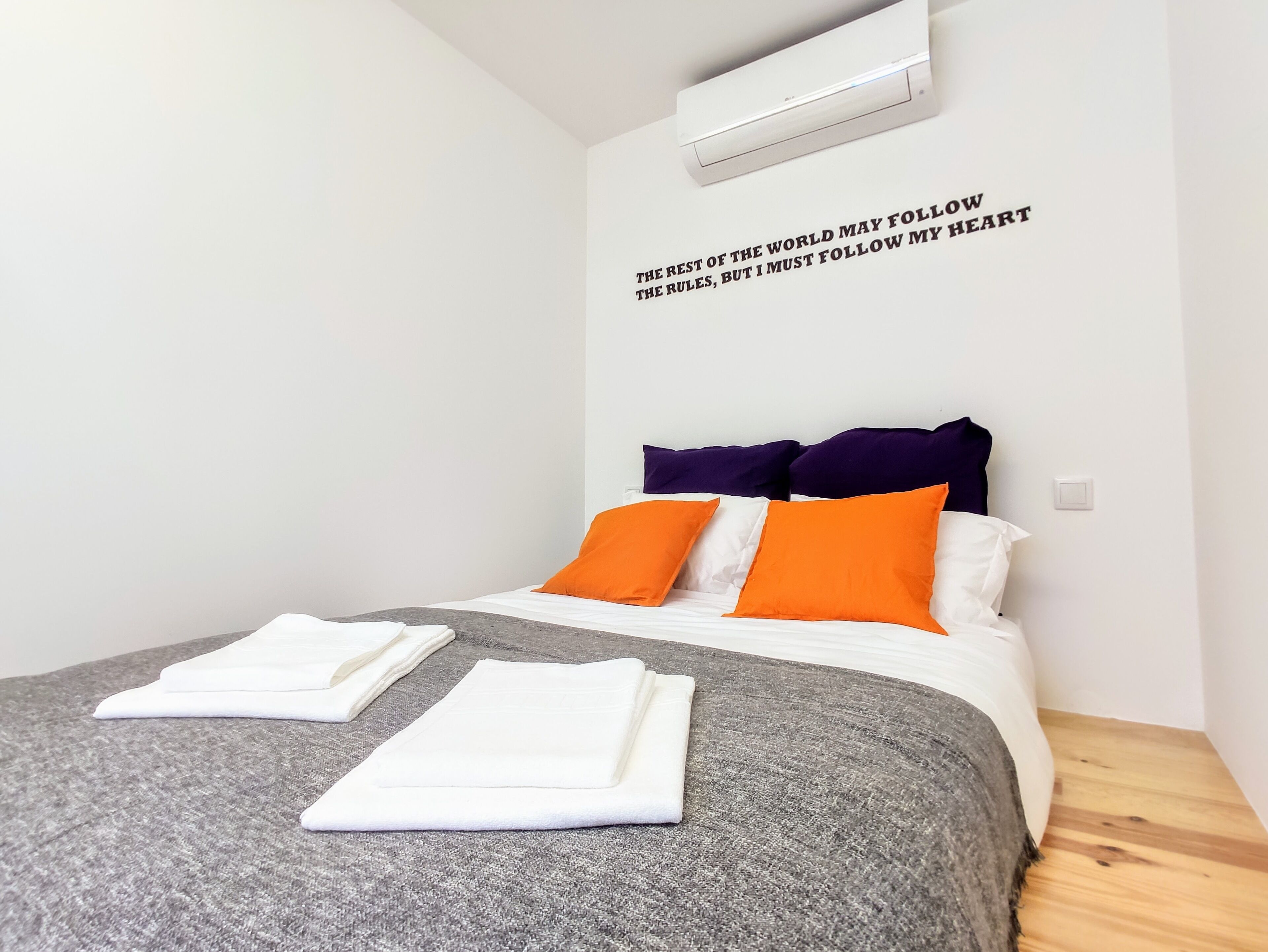 Bombarda Cinema Apartments