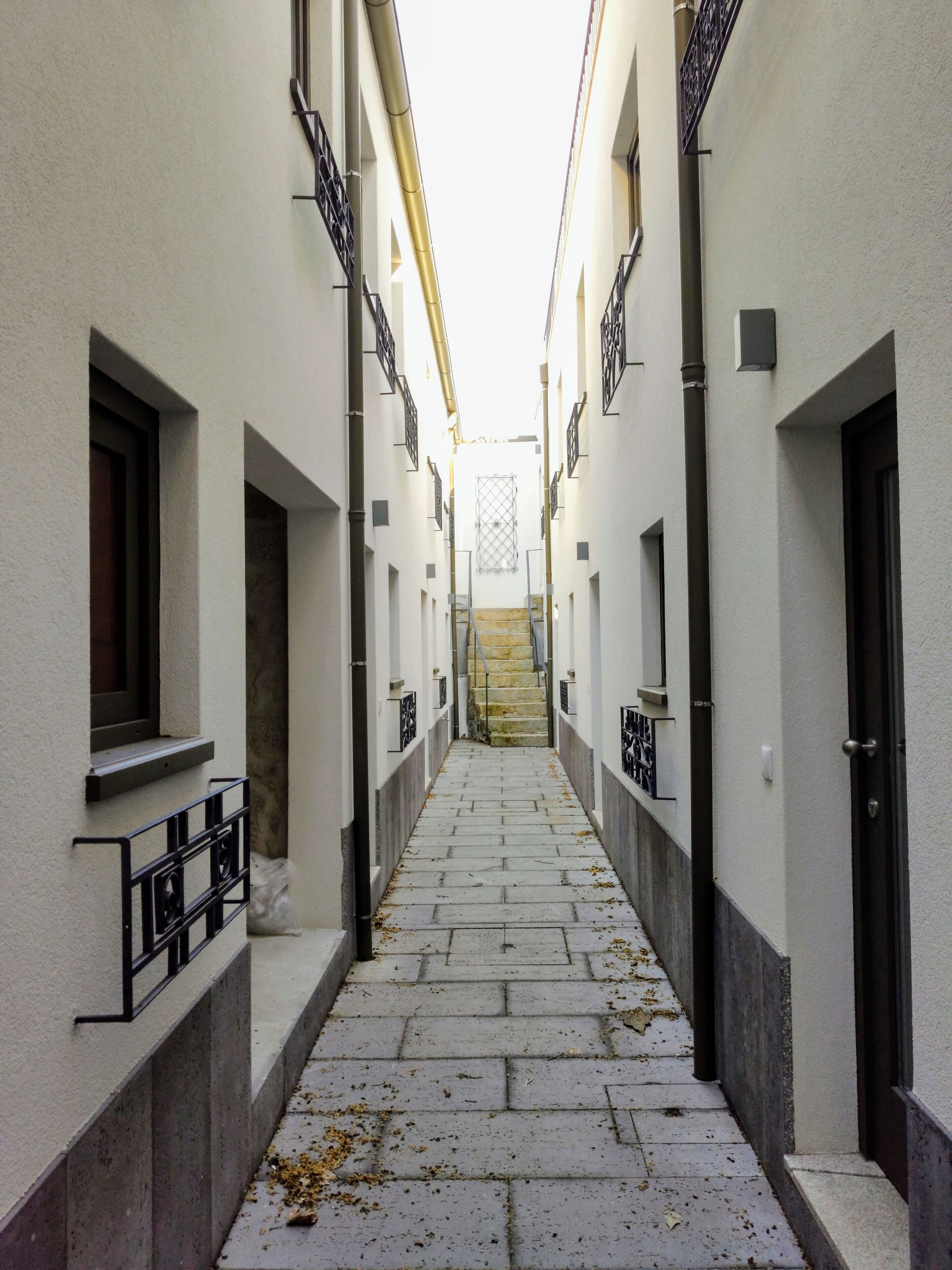 Bombarda Cinema Apartments