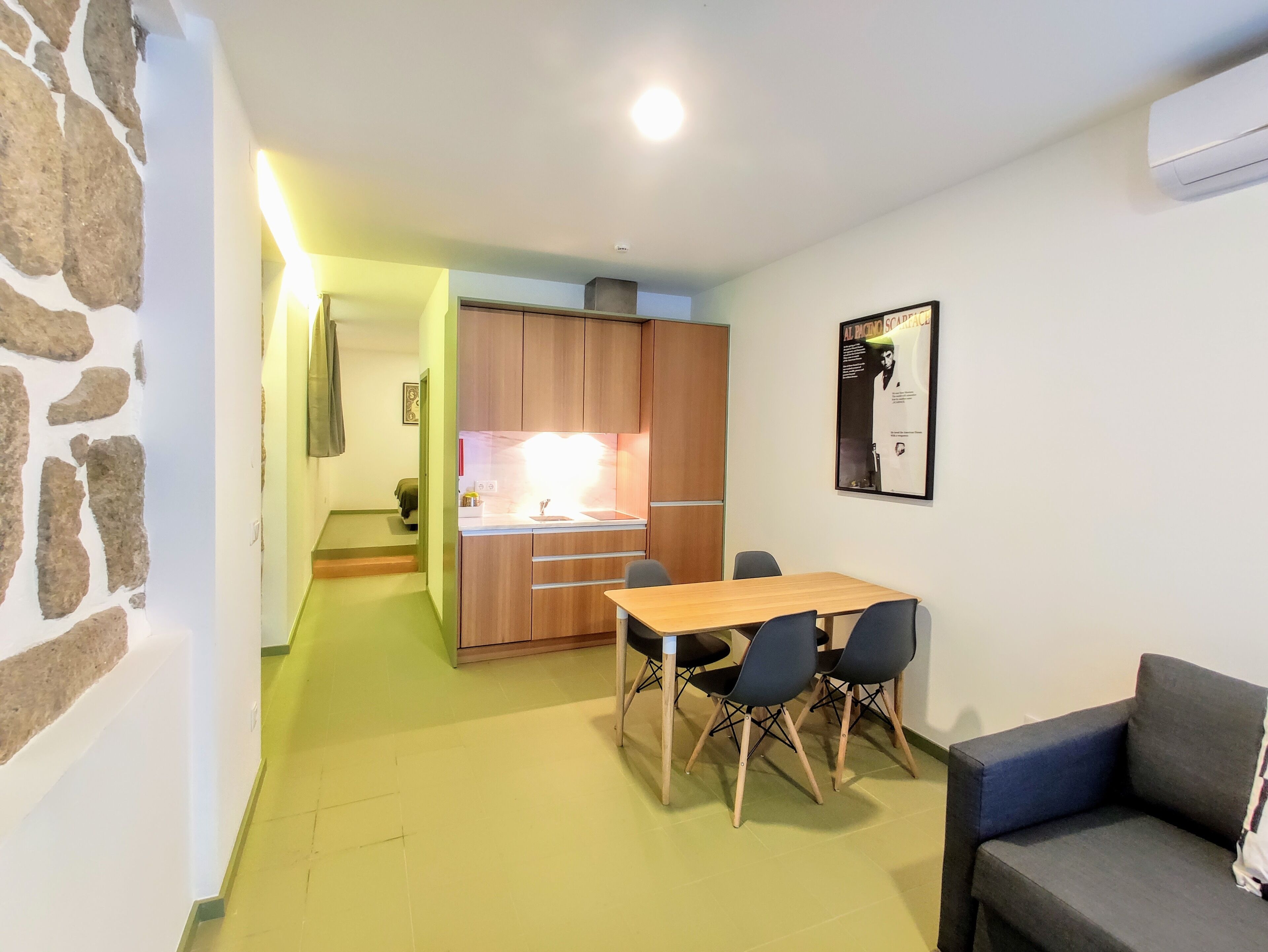 Bombarda Cinema Apartments