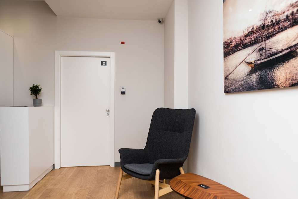 Fmo Apartments