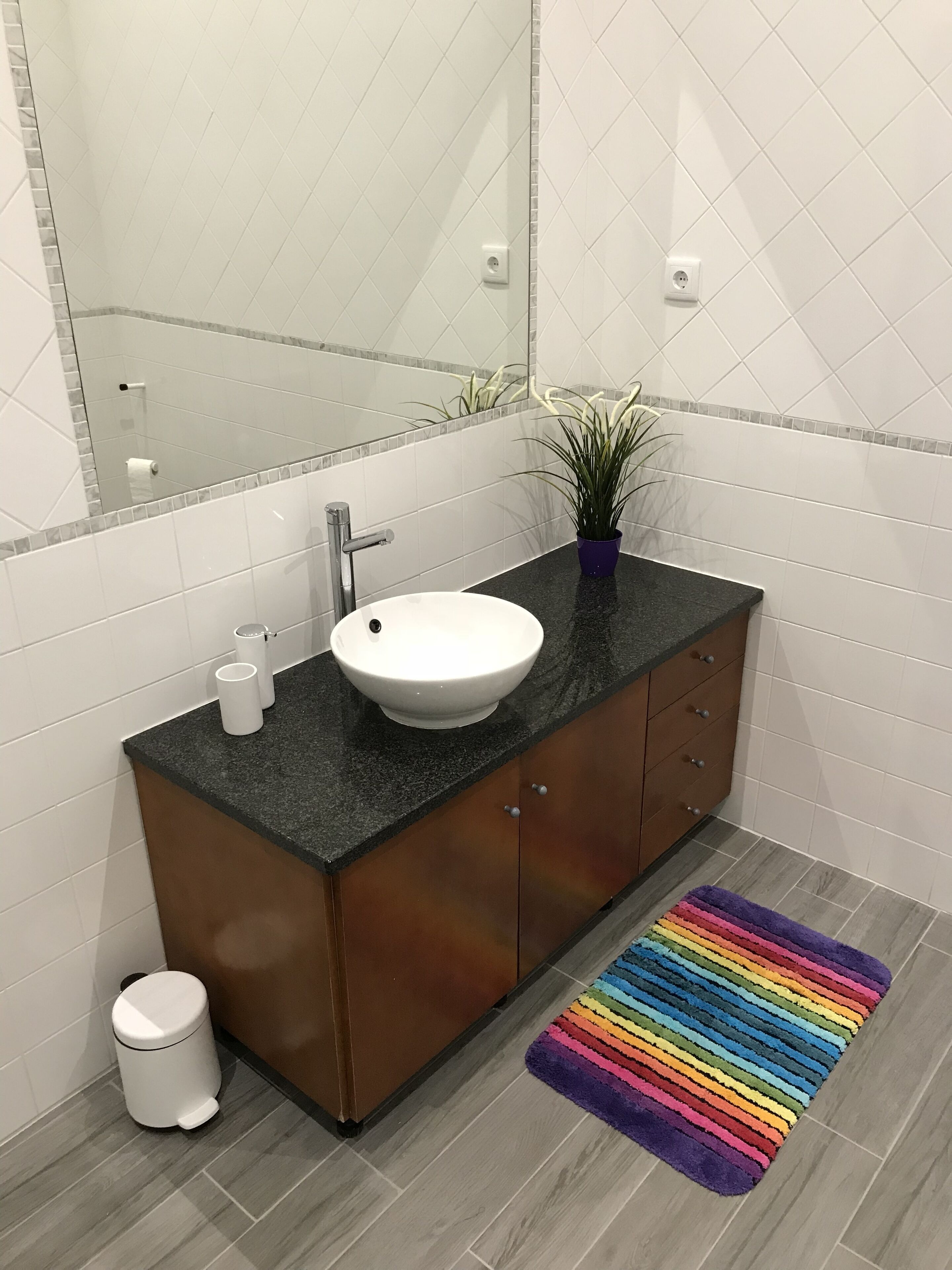 HoH Guest House