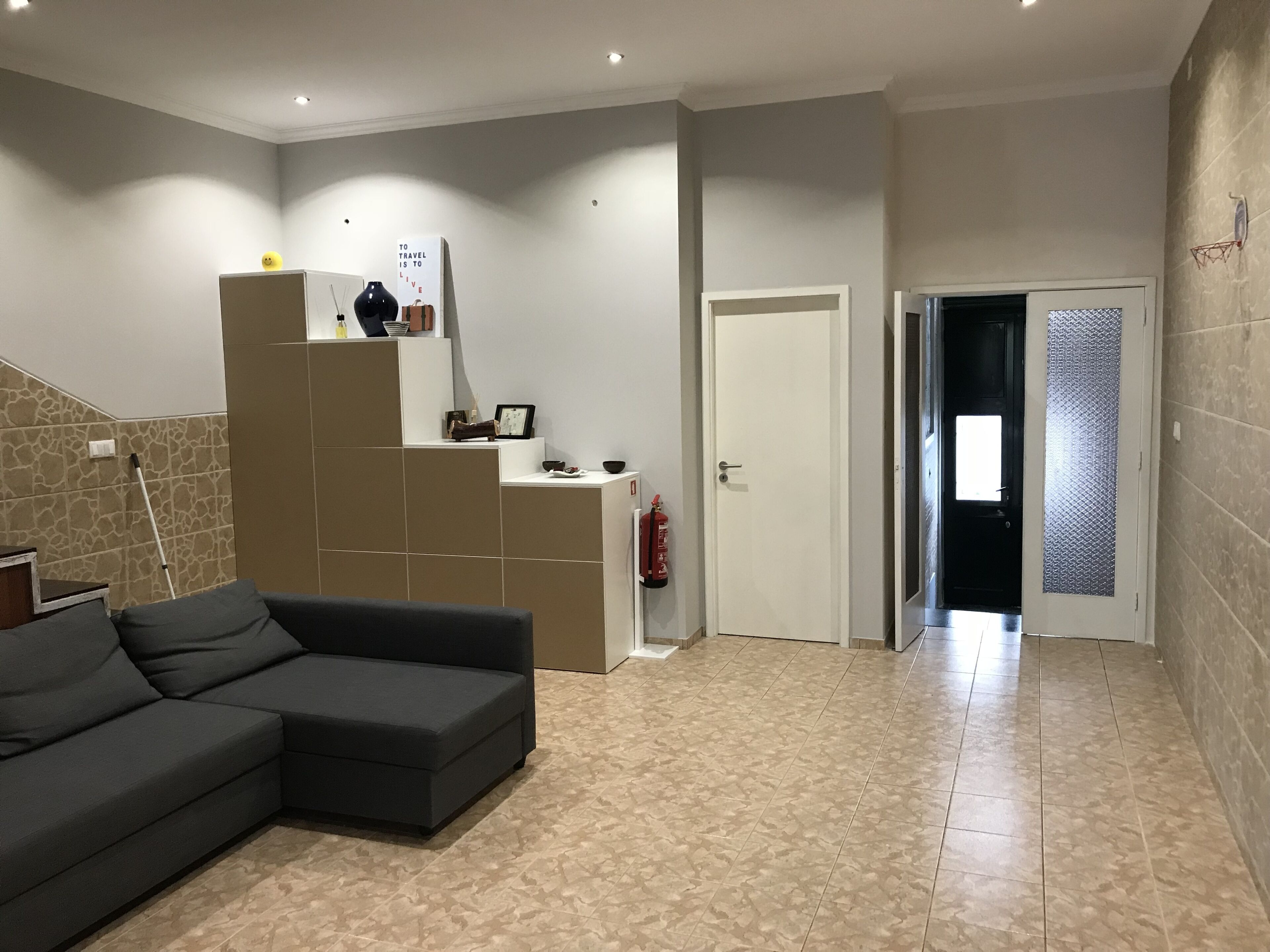 HoH Guest House
