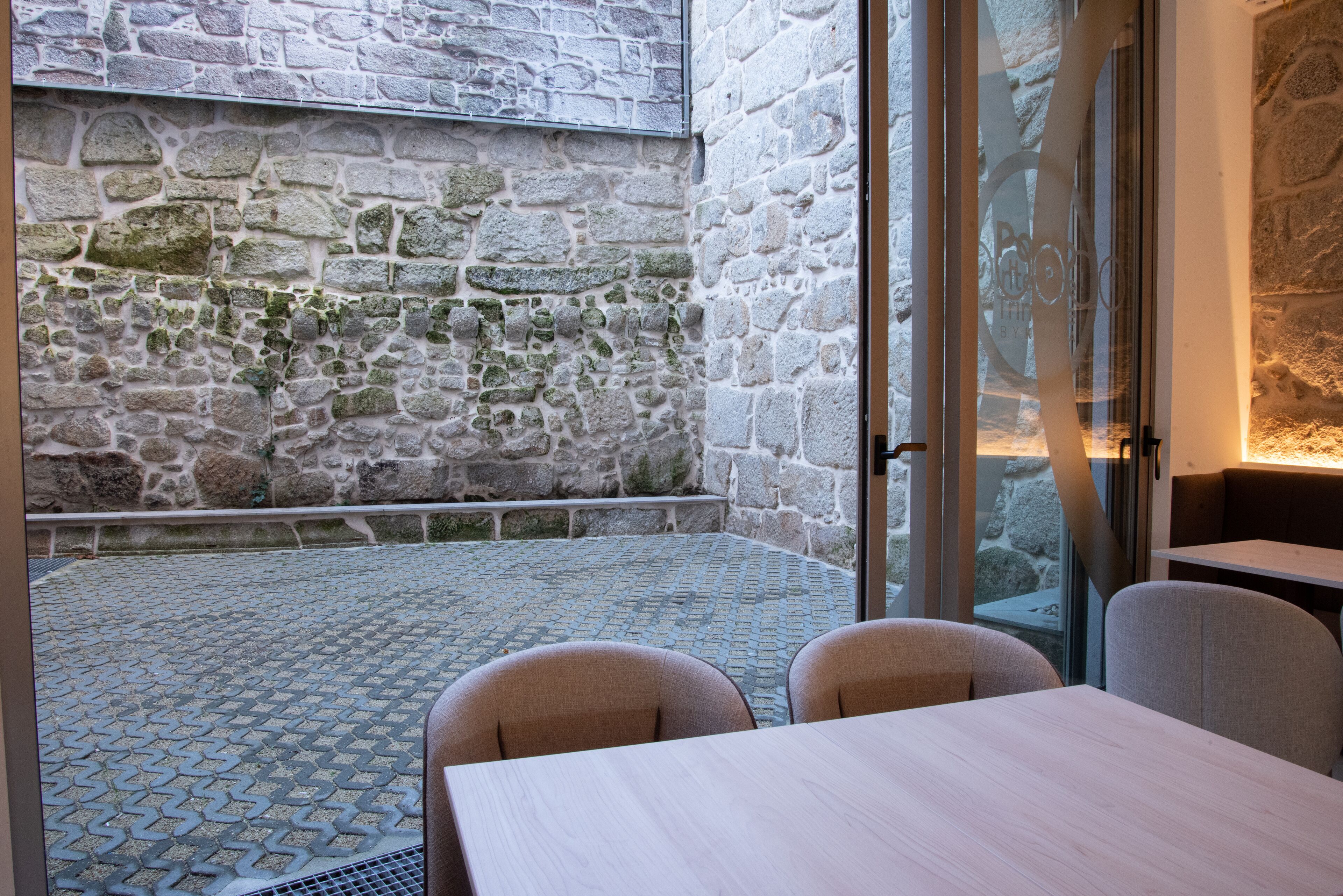 Hotel Porto Interface Trindade by Kavia