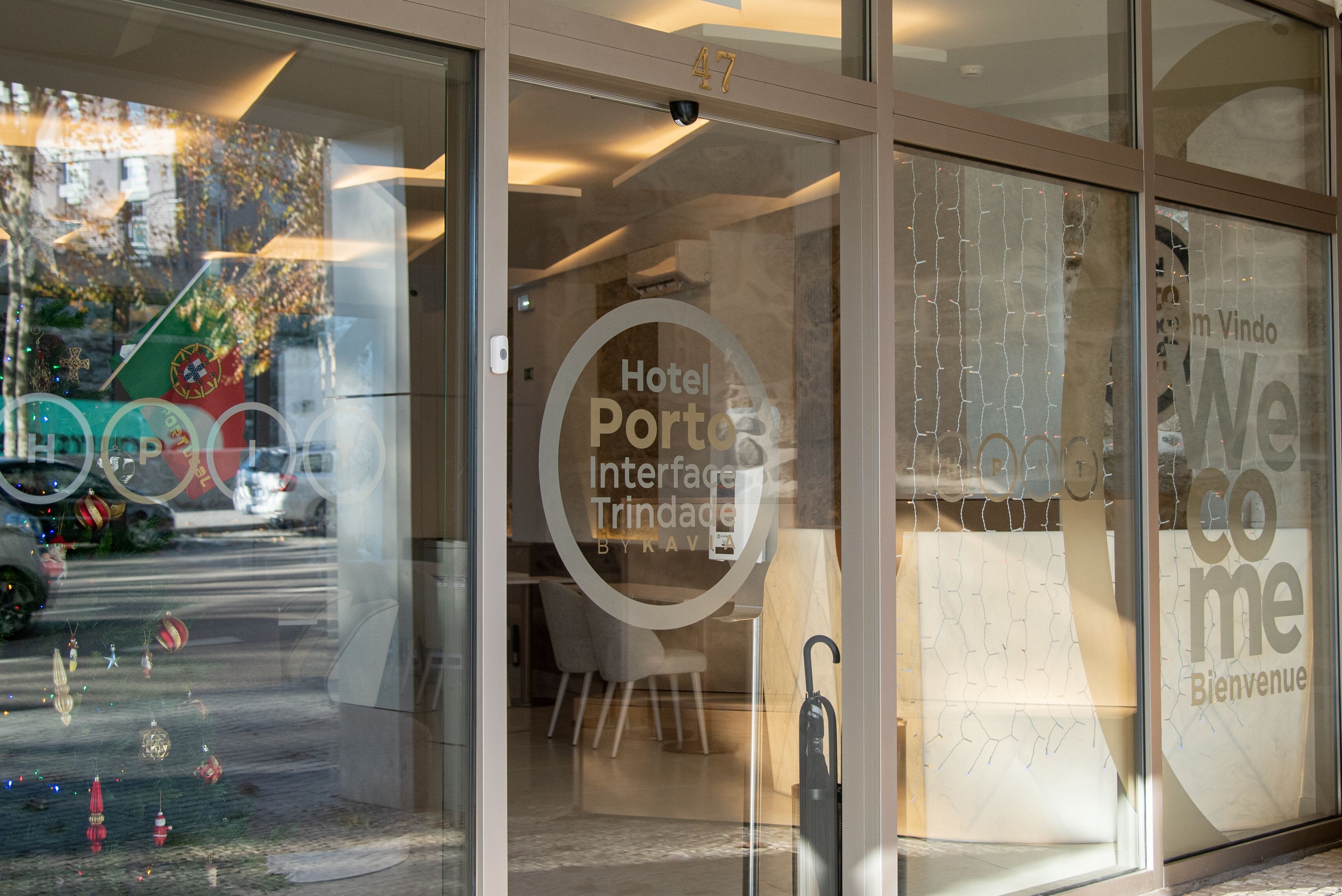 Hotel Porto Interface Trindade by Kavia