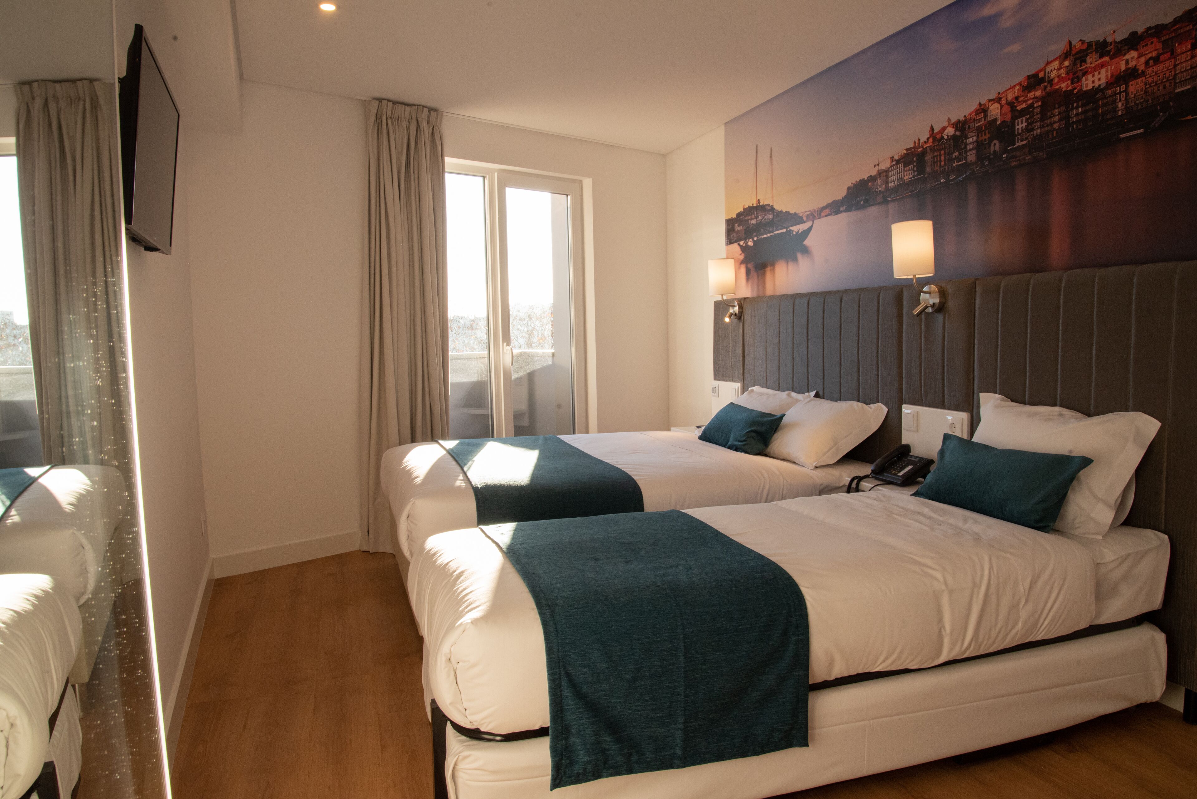 Hotel Porto Interface Trindade by Kavia