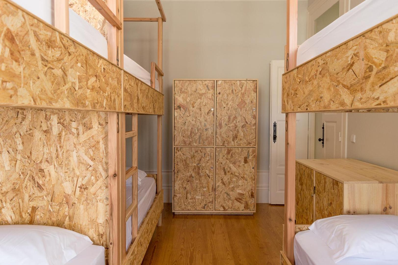 Queen's Garden Hostel