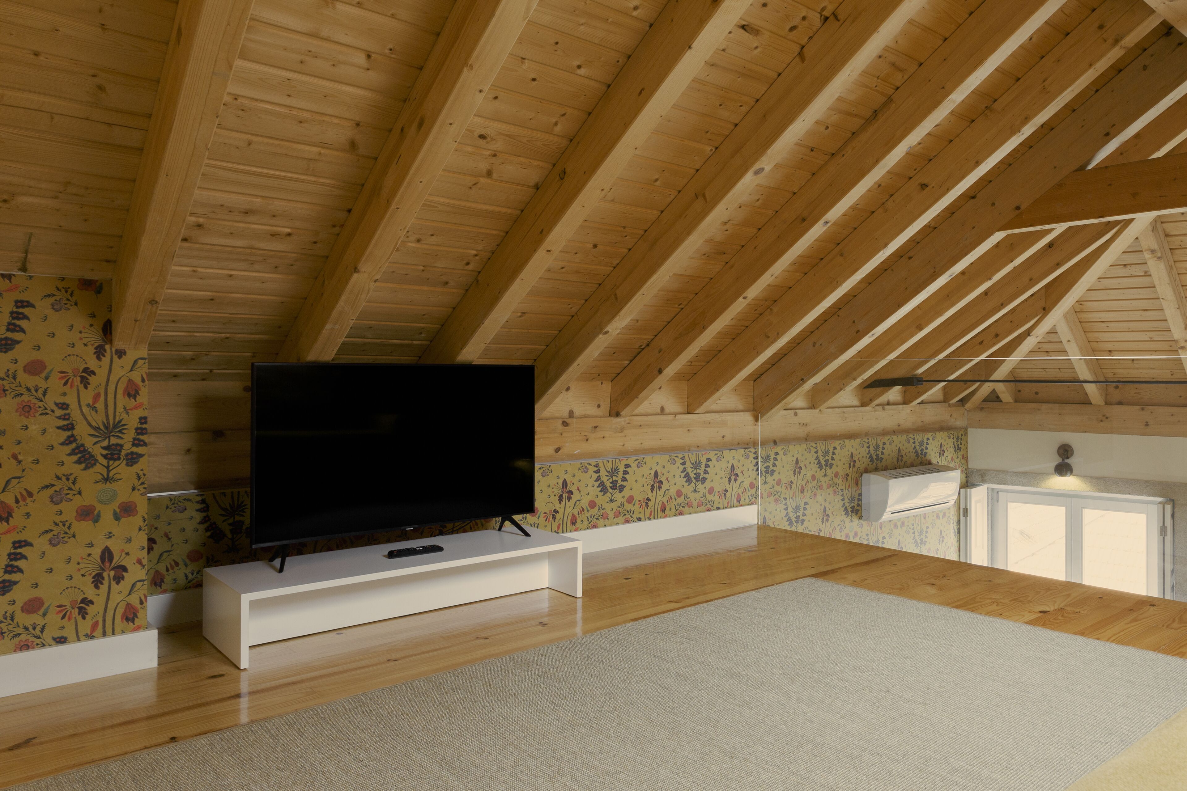 Líbere Porto Laranjais