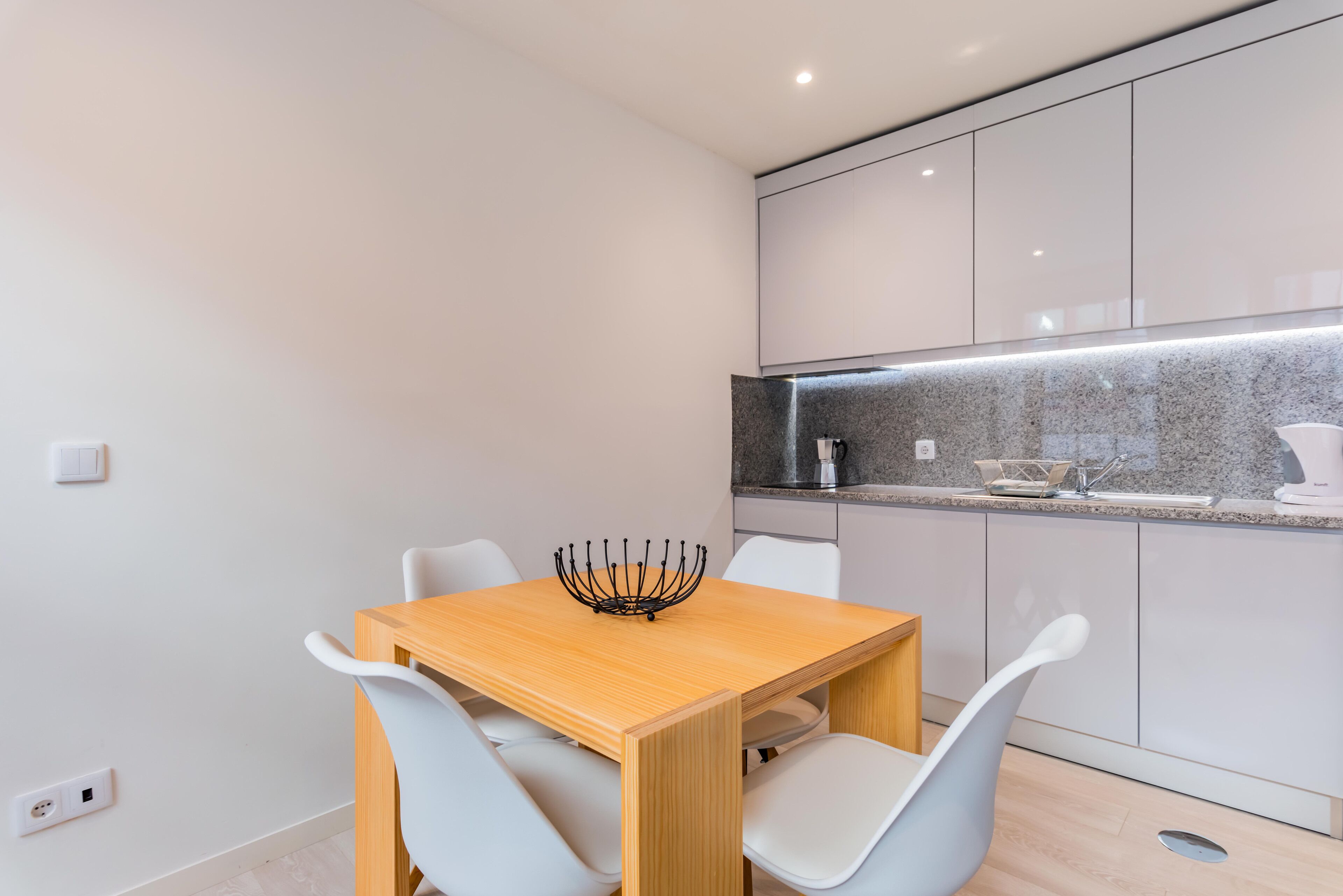 Lemago Porto Apartments São Bento by BnbHost