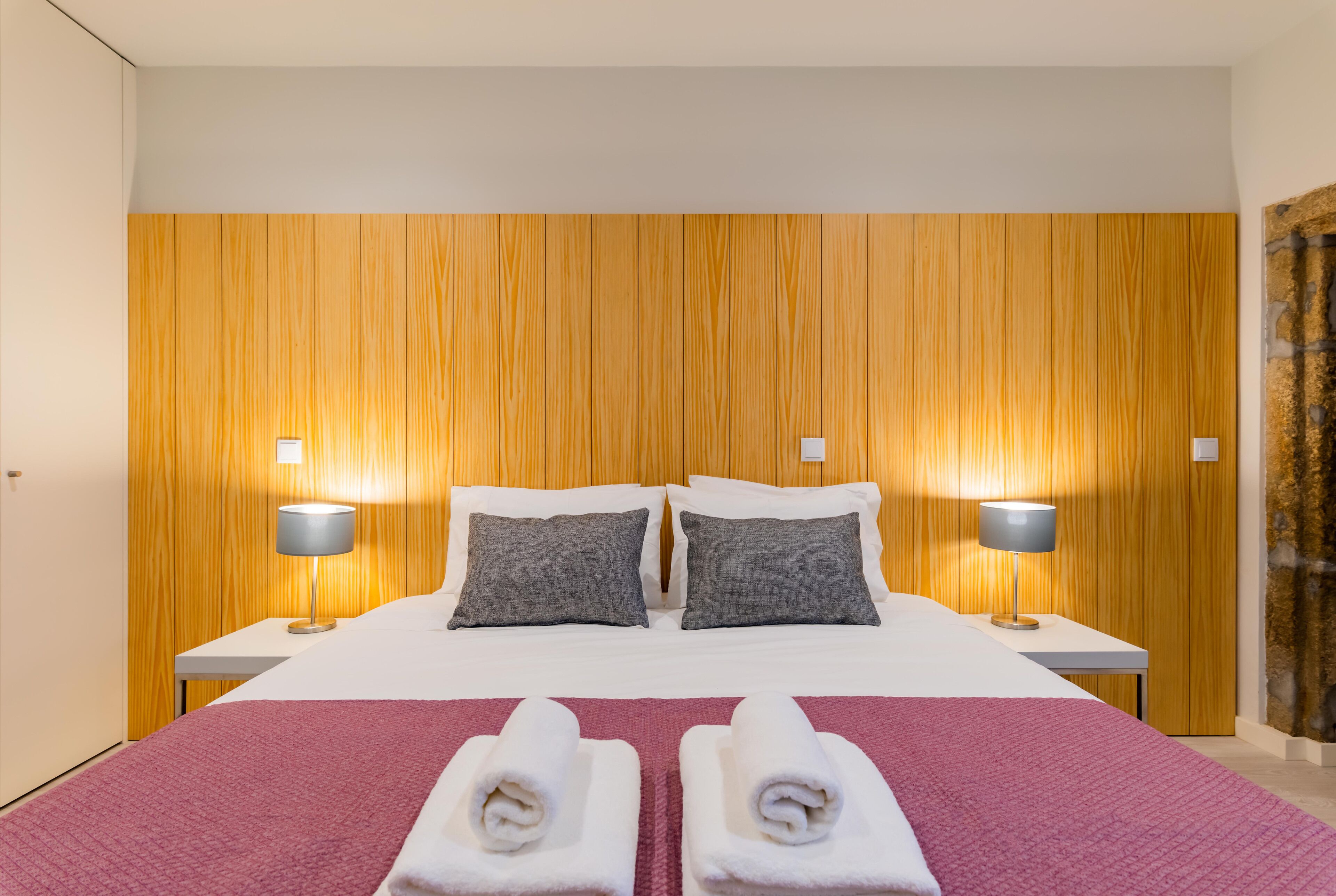 Lemago Porto Apartments São Bento by BnbHost