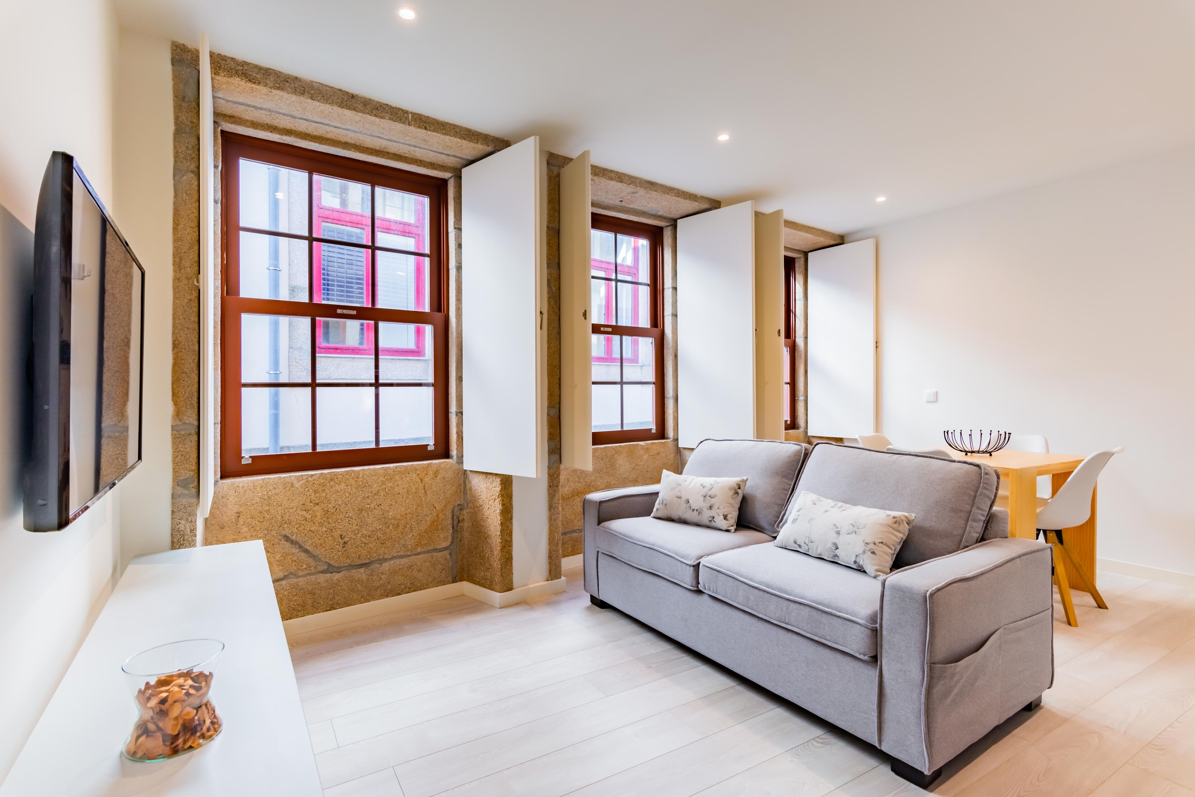 Lemago Porto Apartments São Bento by BnbHost